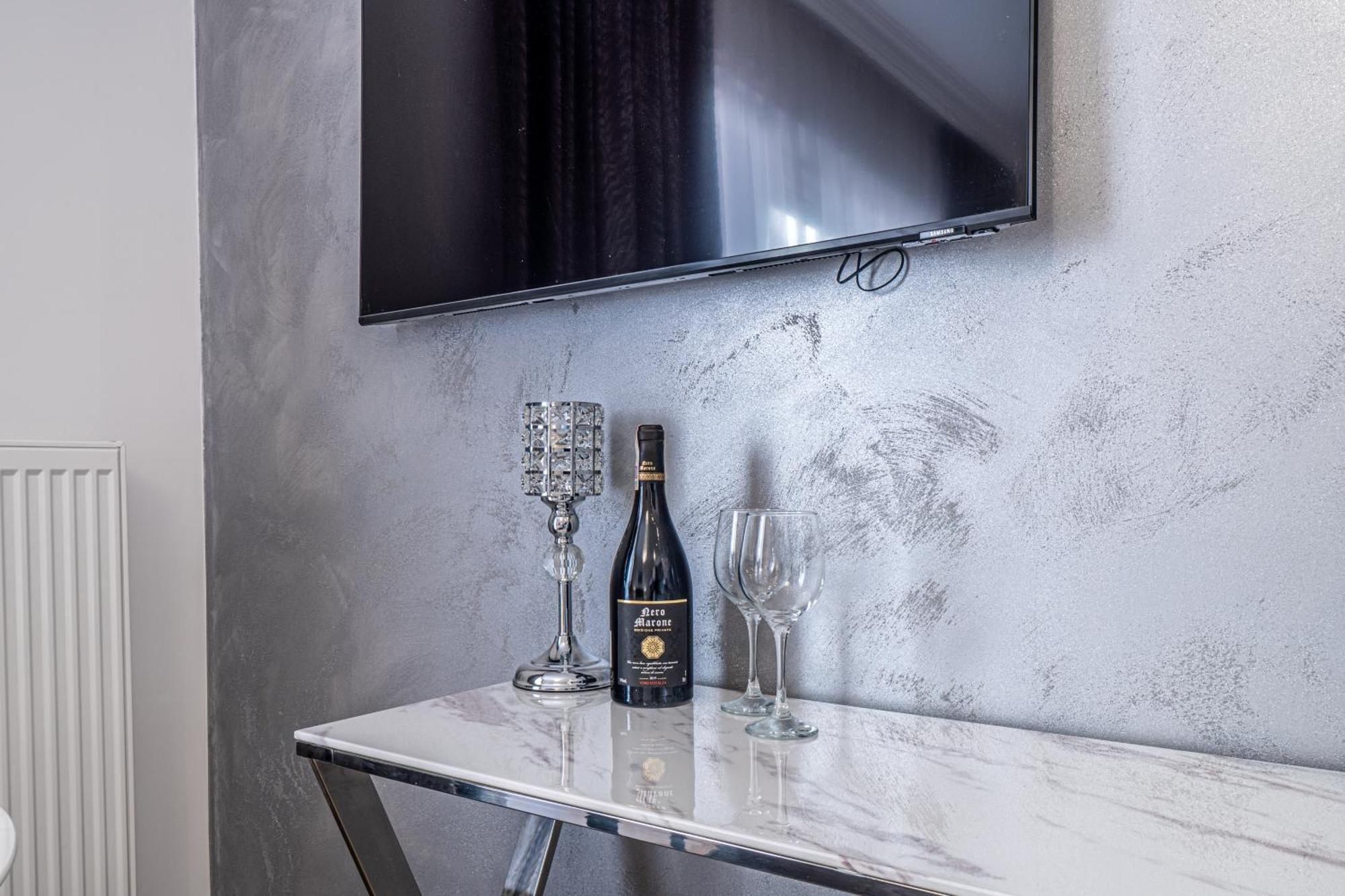 Private Parking, Secure Building - Central Apartments Old Town & Main Station Γκντανσκ Εξωτερικό φωτογραφία